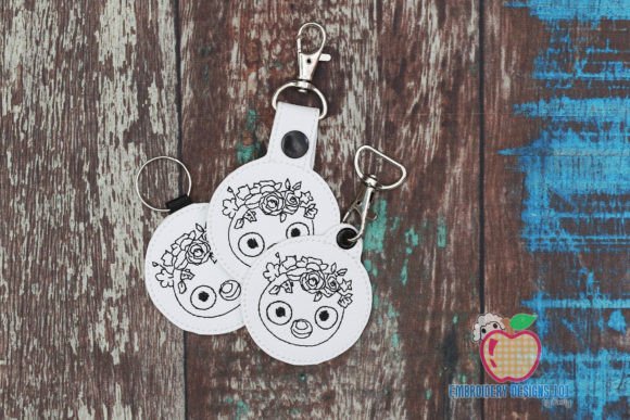 Sloth with Flowers ITH Key Fob Pattern Review